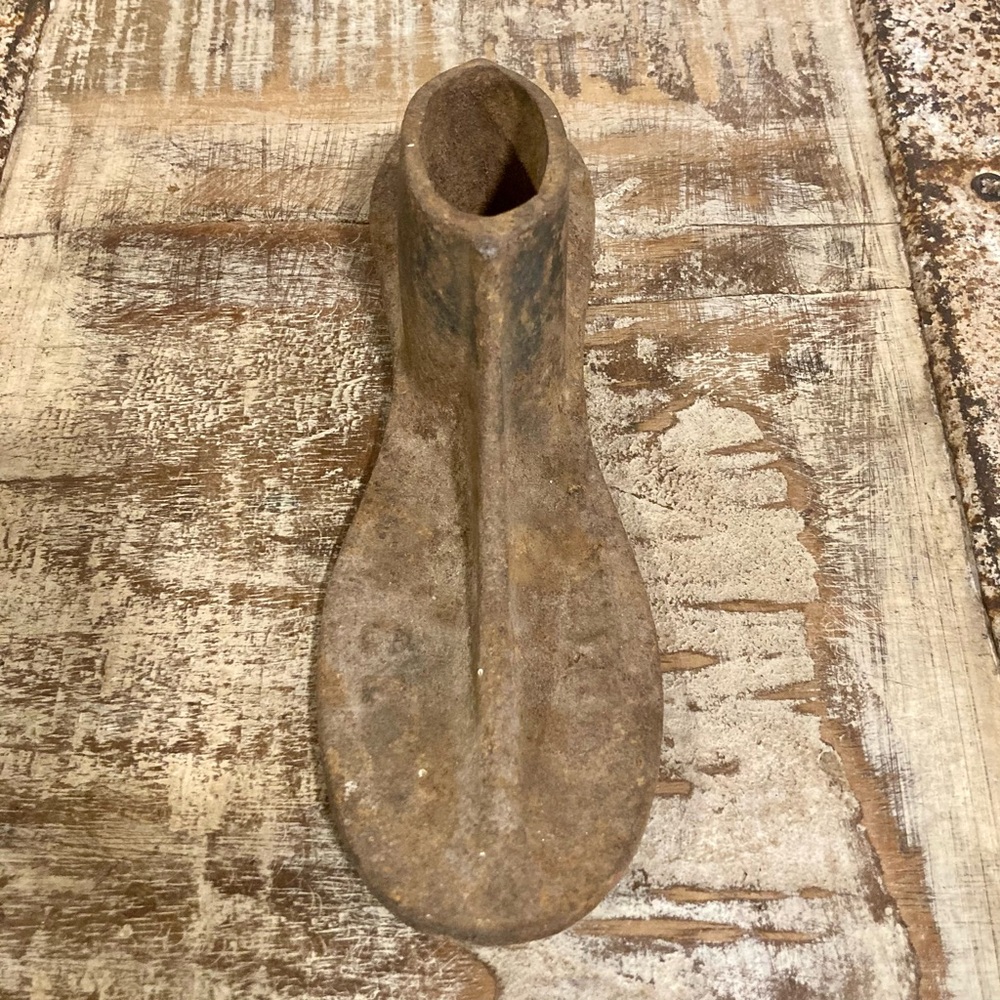 Vintage Cast Iron Cobblers Shoe Last Metal Shoe Form Child Size Paperweight - Picture 5 of 12